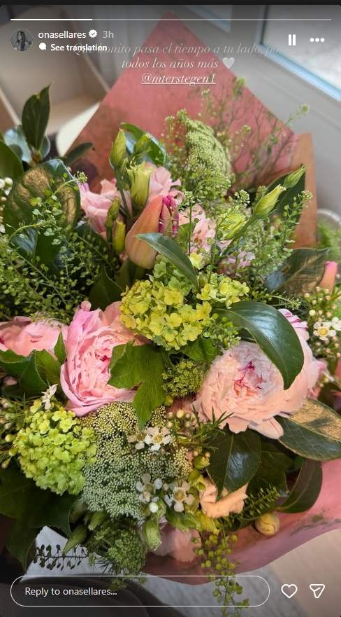 El ram de flors que Ter Stegen ha regalat a Ona Sellarès / Instagram El ram de flors que Ter Stegen ha regalat a Ona Sellarès / Instagram
