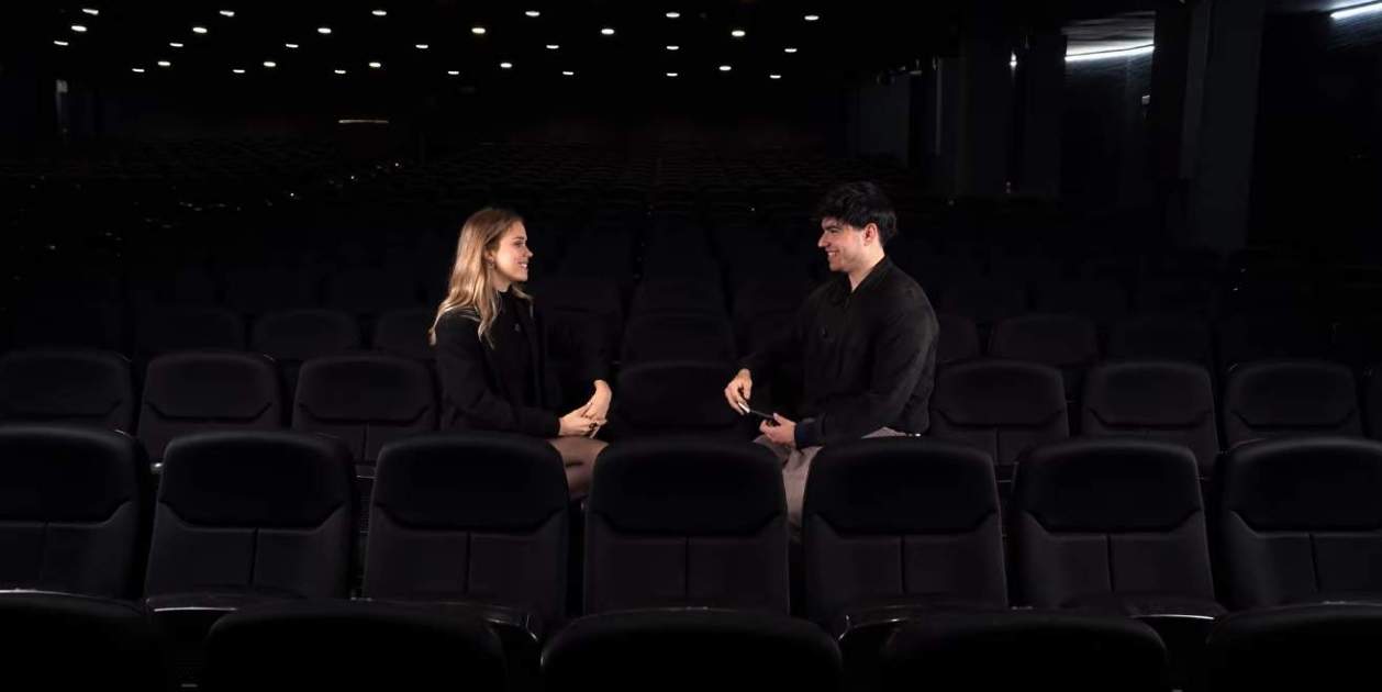 Alexia Pascual a 'OFF the REC' amb Jon García   YouTube