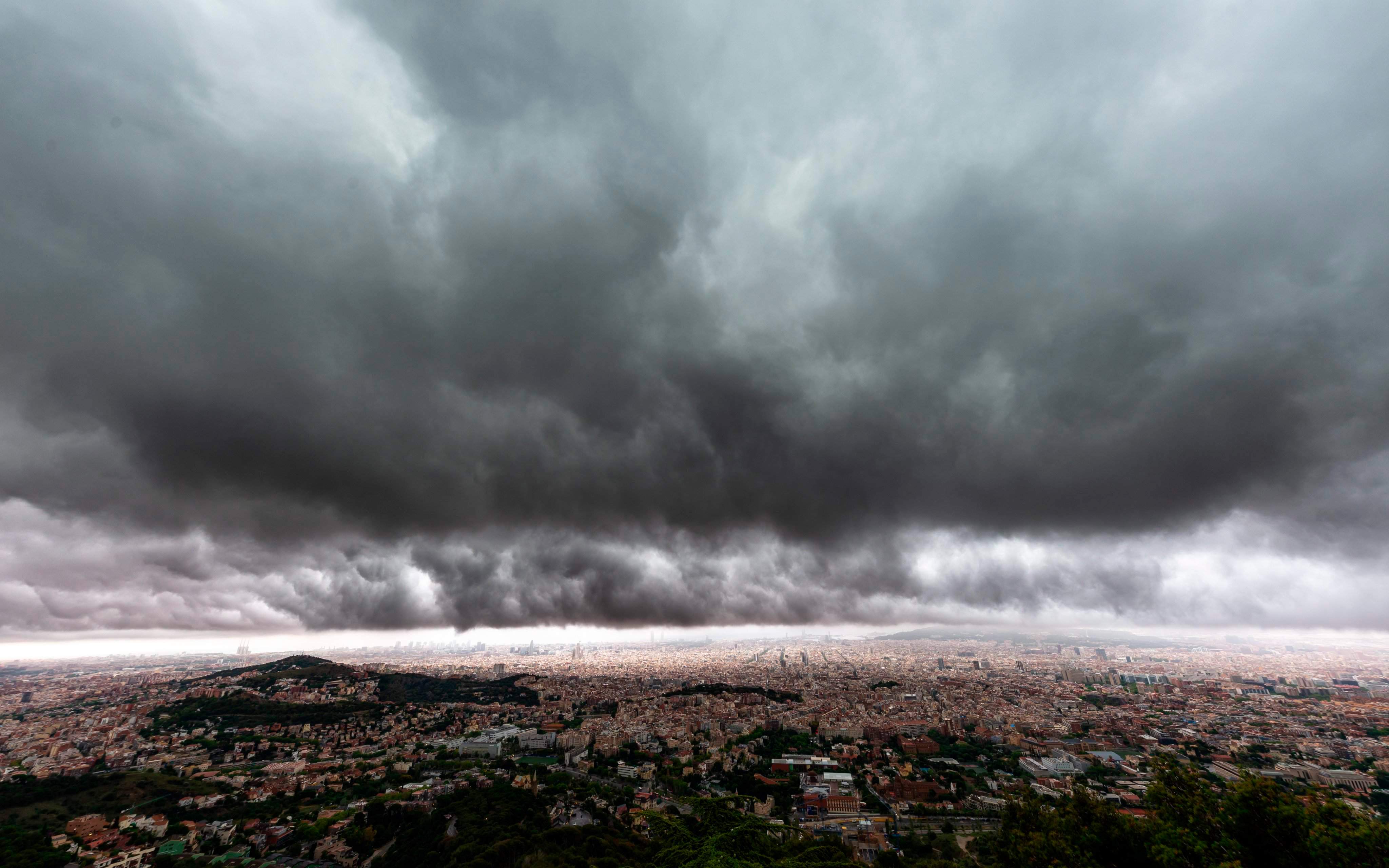 Atenció, DANA amb llevantada a Catalunya: temporal marítim i de pluges, picarà fort