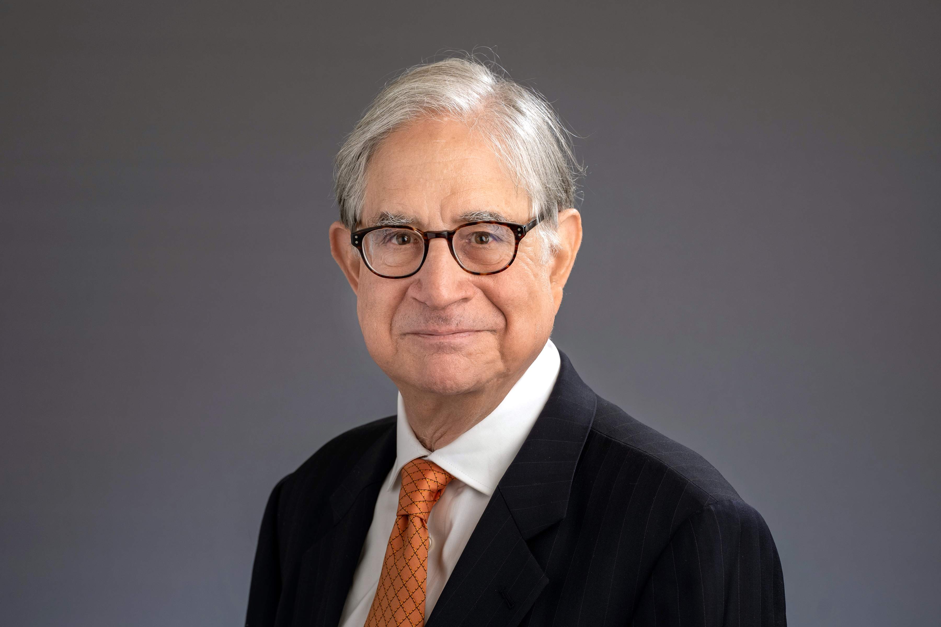 El historiador estadounidense Paul Freedman, Premi Internacional Joan B. Cendrós de Òmnium Cultural