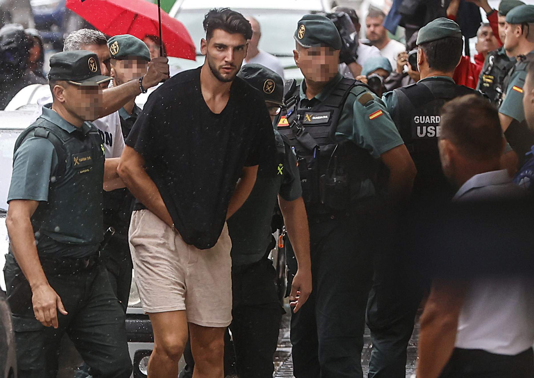 El futbolista valencia cf Rafa Mir pasa disposicion judicial comandancia. Foto: Europa Press