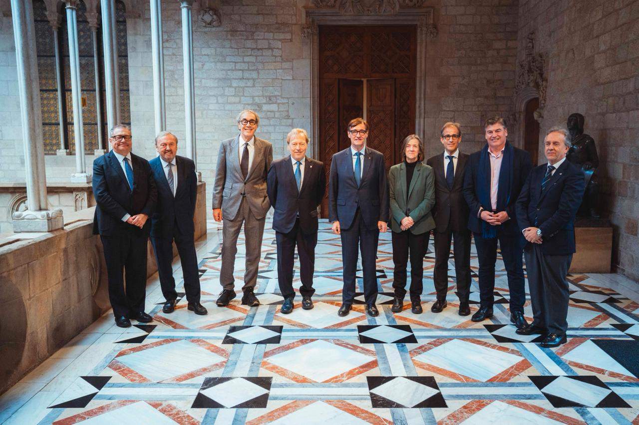 Illa no descarta convocar eleccions si no hi ha pressupostos en una reunió amb empresaris del G8