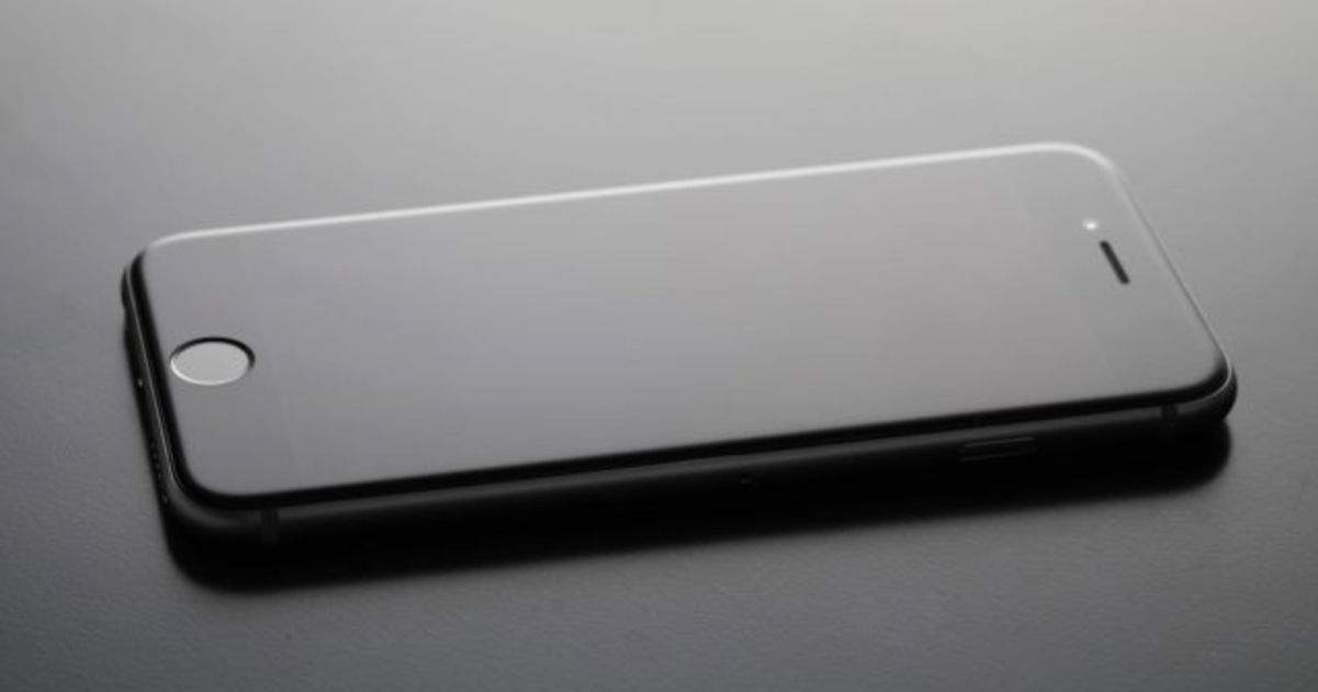 Per què hauries d'apagar l'iPhone de tant en tant