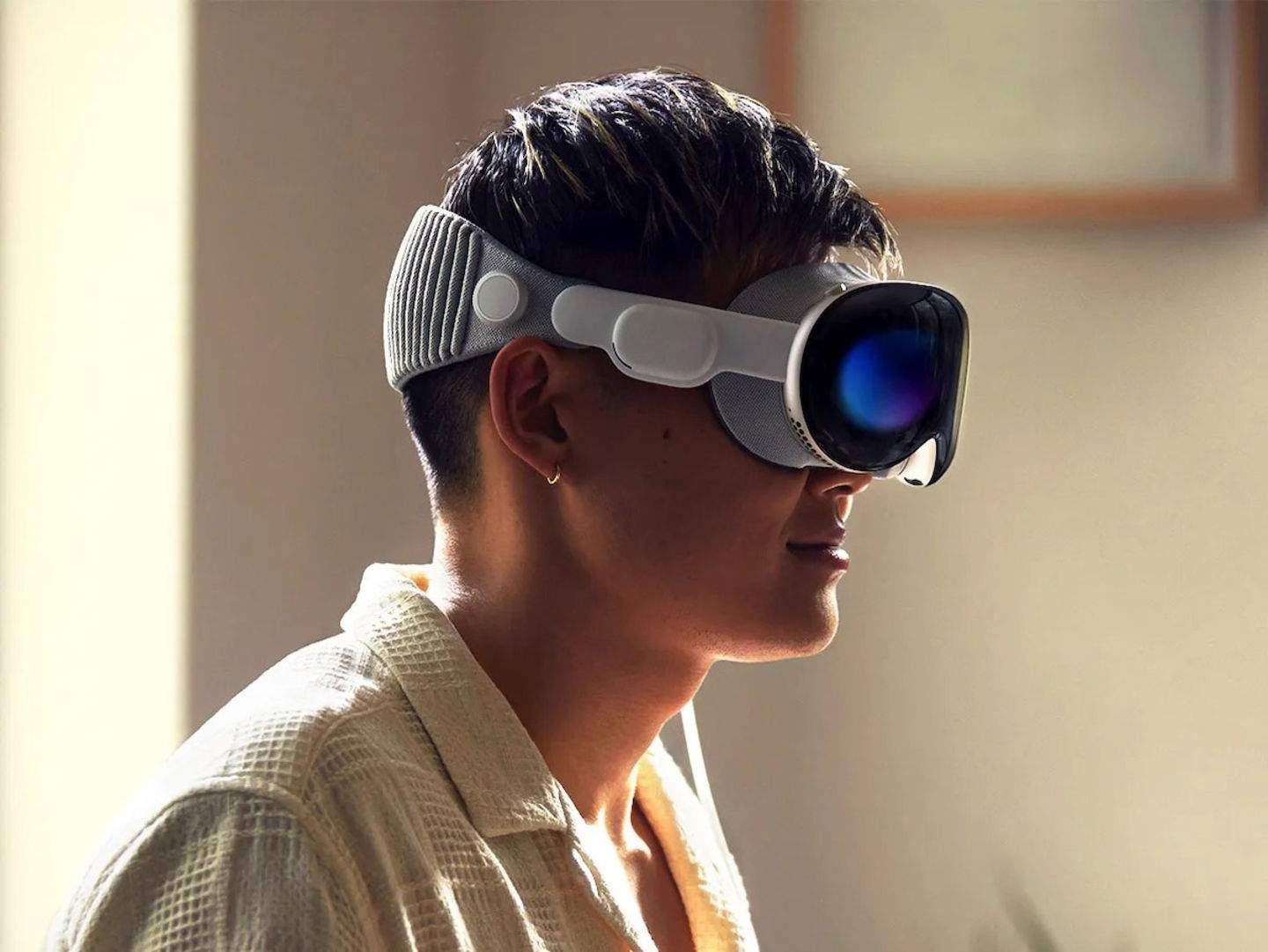 Les Apple Vision Pro 2 podrien costar la meitat de diners