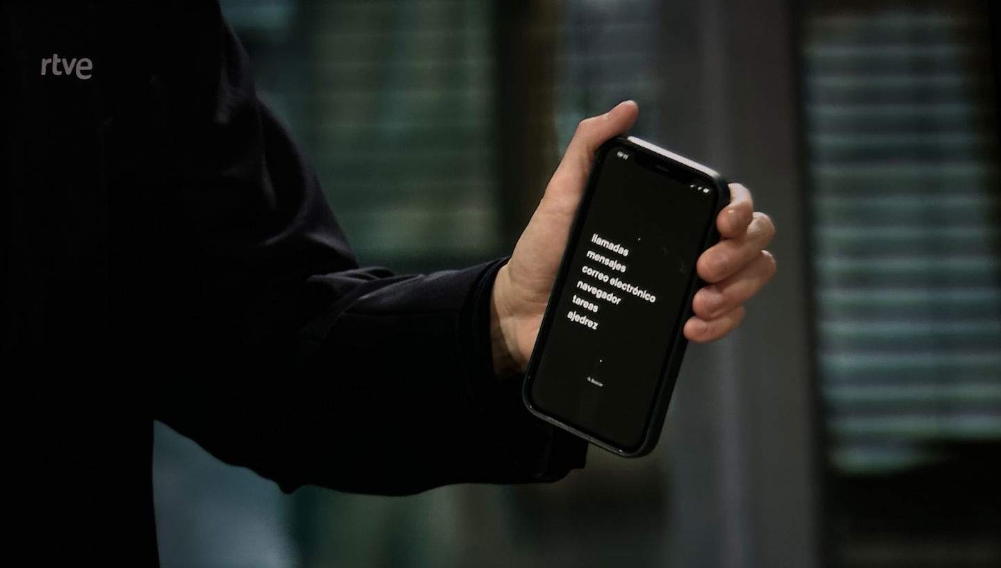 Cómo tener un iPhone "sin nada" como el que David Broncano enseñó en 'La Revuelta'