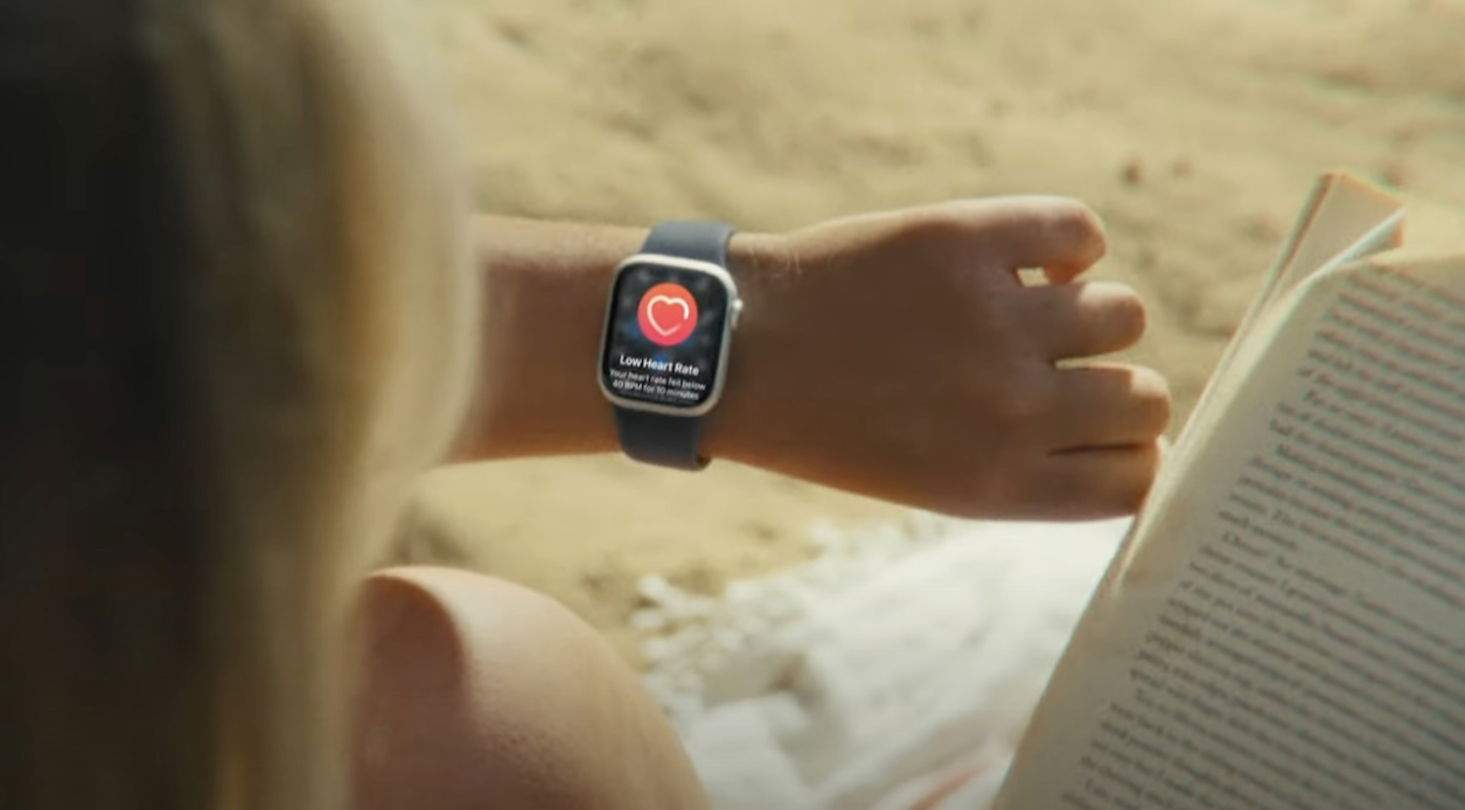 L'Apple Watch salva vides i Apple ho ha mostrat en nous vídeos amb històries reals