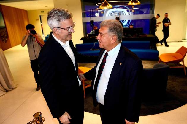 Joan Laporta i Víctor Font, abans del primer debat cara a cara / Foto: Europa Press