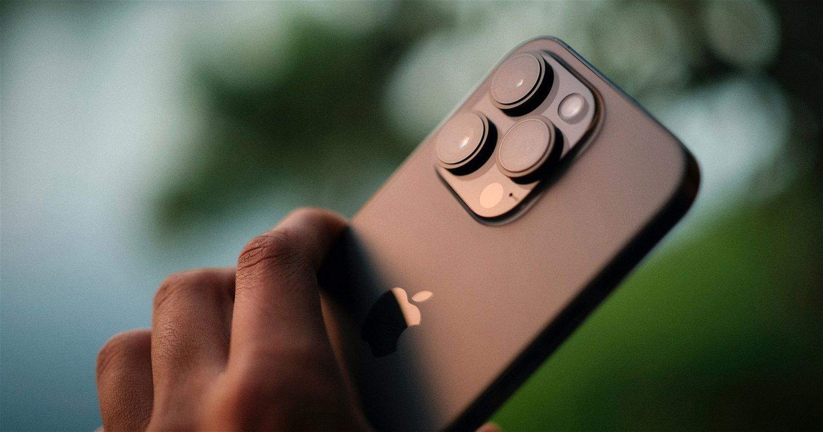 Aquest iPhone Pro Max ho té tot: potència, 120 Hz, càmera de 48 MP i un preu descomunal