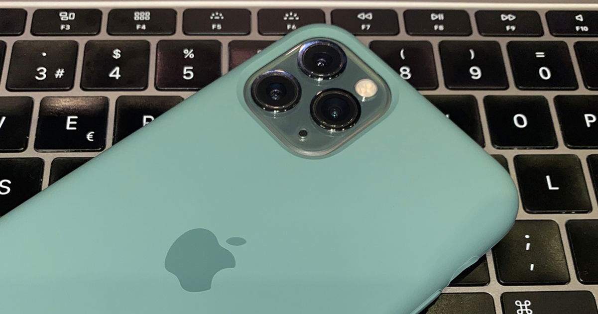 Ya tenemos nuevas correas para el Apple Watch, nuevas fundas de iPhone y el mando de PS4 en la Apple Store