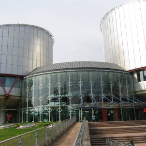 El Tribunal de Estrasburgo responde en catalán las denuncias de los líderes del 1-O