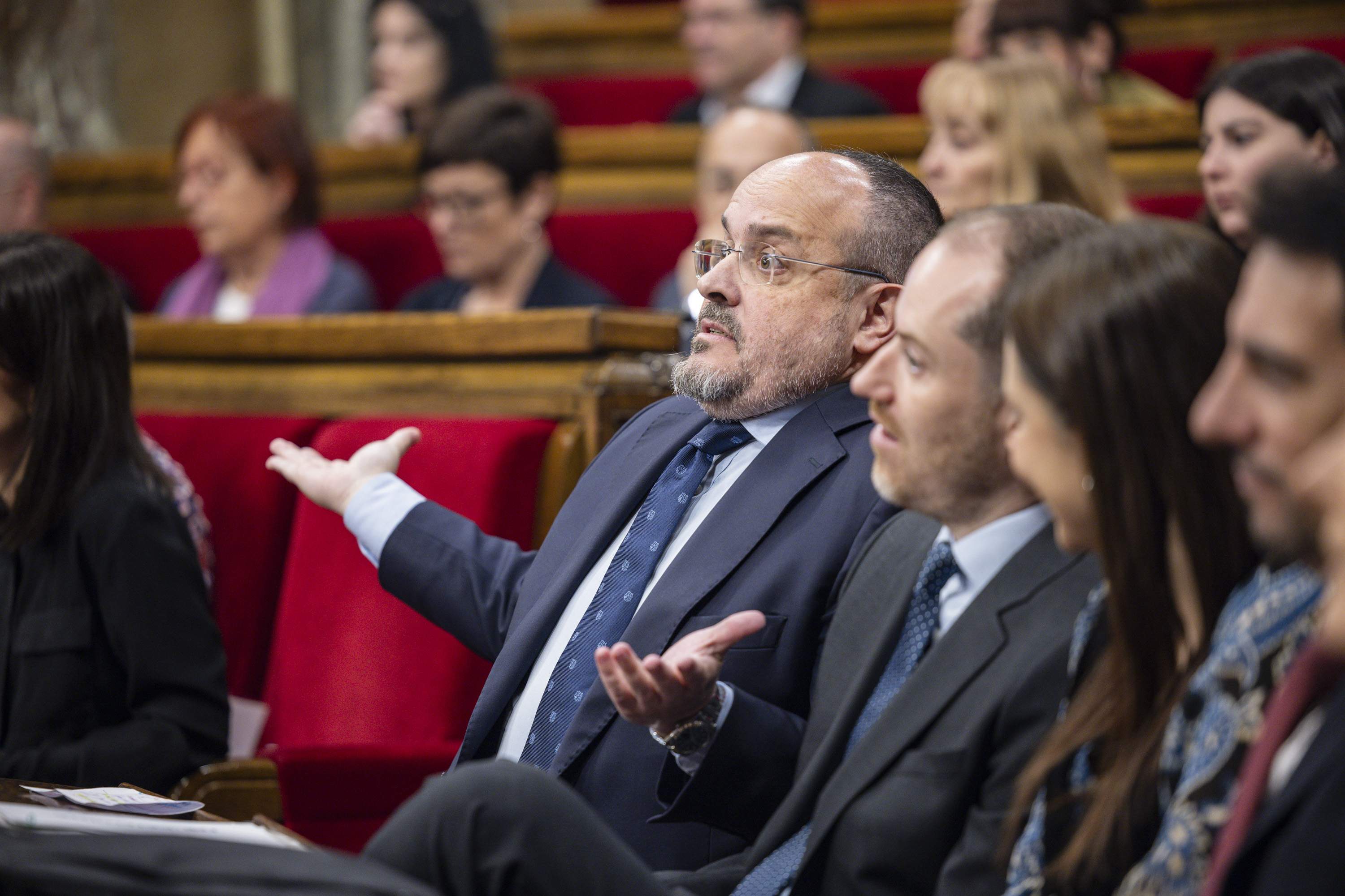 La clatellada d'Alejandro Fernández a Rufián sobre el català: "Ara entenc per què no torna a Catalunya"