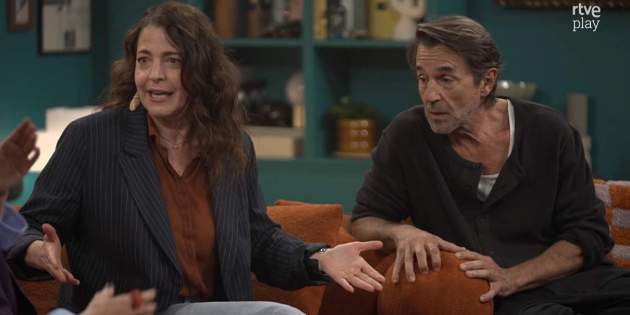 Nora Navas explicant la seva anècdota al I ara què    RTVE Play (1)