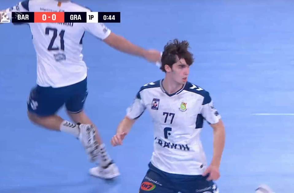 Pablo Urdangarin fa el primer gol del partit, Esport 3