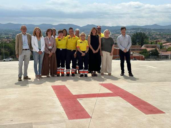 photo 5776125247093850839 y