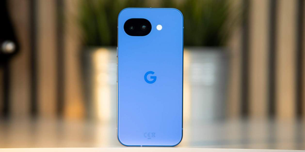 Lo he probado y es el gama media Android más recomendable: el Pixel 10a ahora tiene 100 euros de descuento