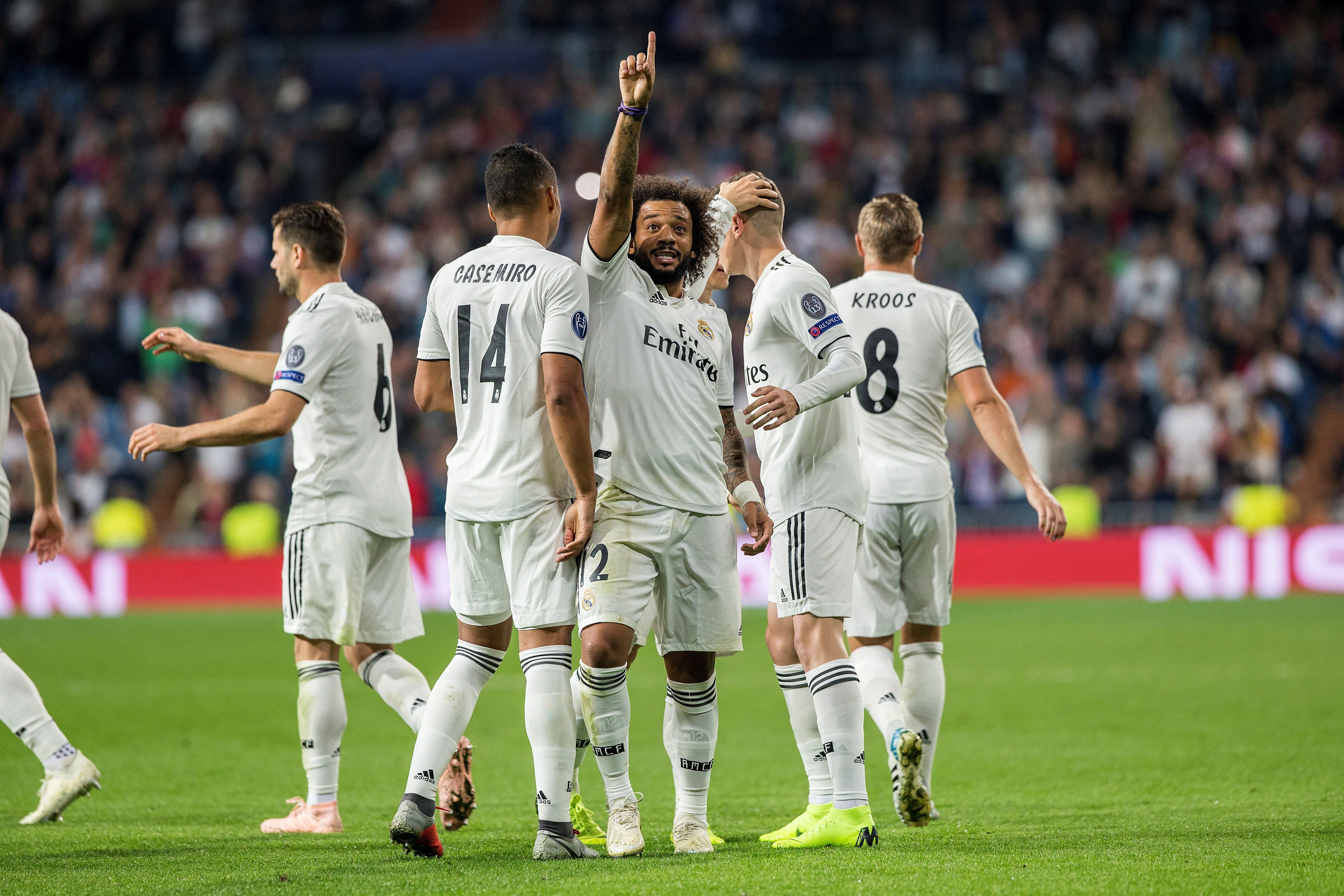 El Madrid se recupera entre pitos (2-1)