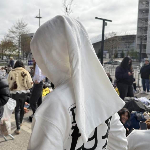 Imágenes de la colección de ropa 'Lux Tour' / X @LUXTOUR