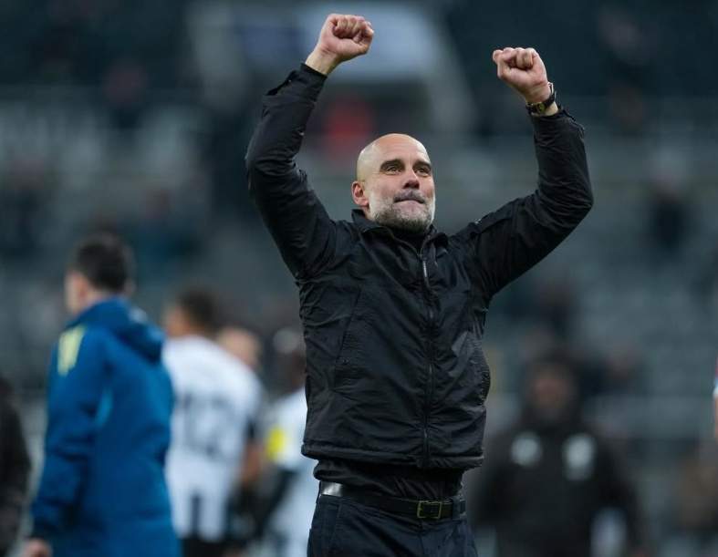 Pep Guardiola abandonará el Manchester City en verano, que tiene cerrado a su sustituto