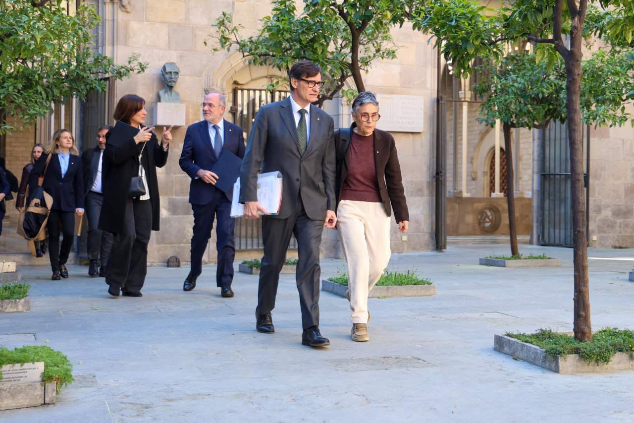 El Govern, pendiente de ERC, apela a la responsabilidad y el conflicto en Irán para aprobar presupuestos