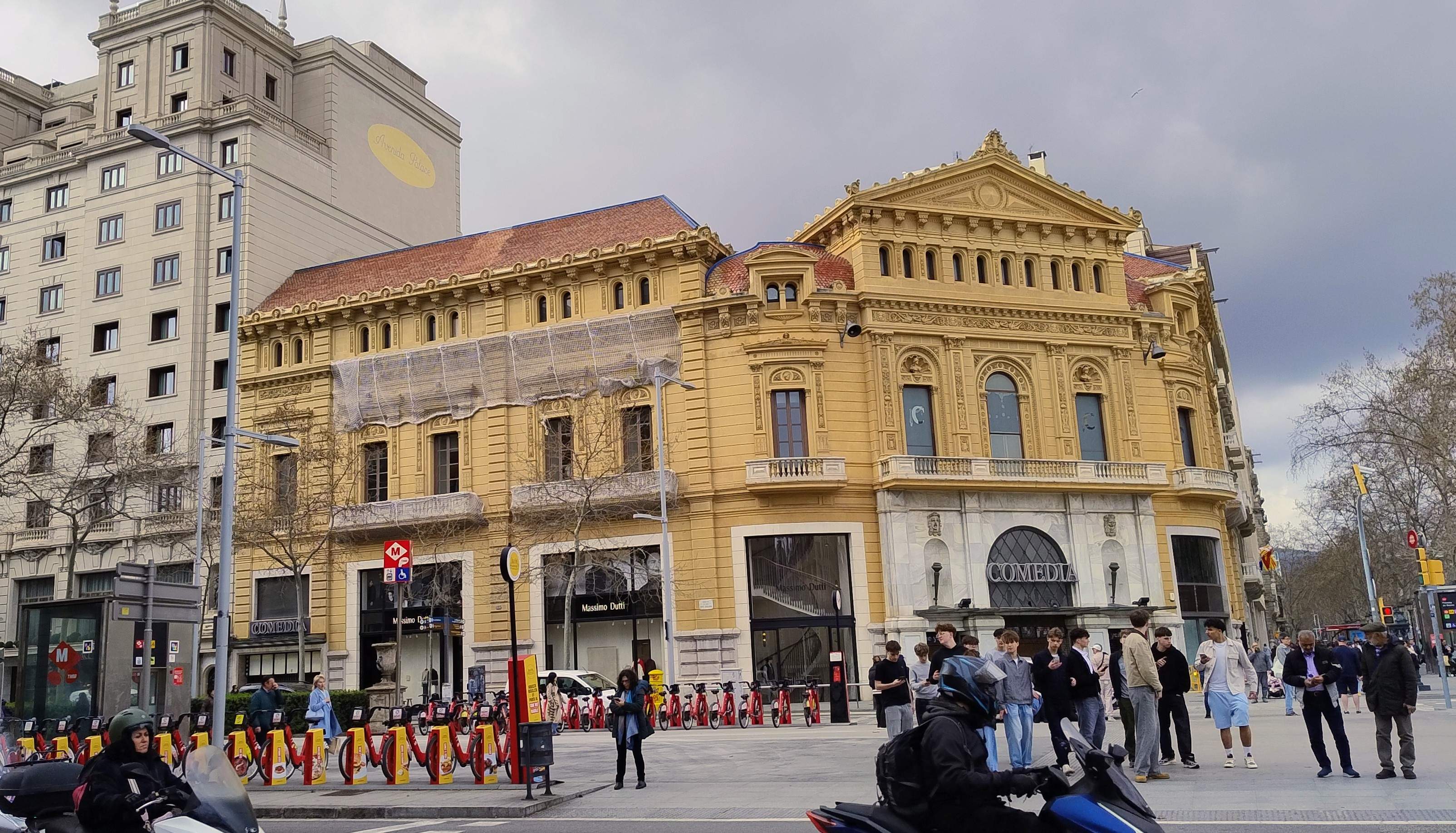 Barcelona da luz verde al futuro Museo Thyssen en el antiguo Cine Comedia