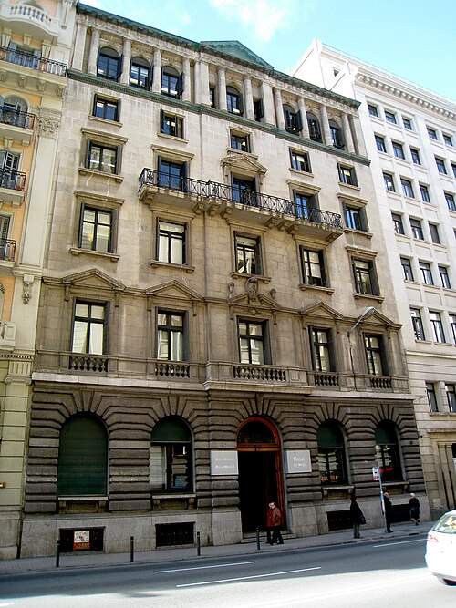 casal metge abans rehabilitacio amadalvarez