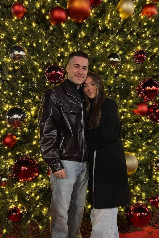 Guille Toledano amb l'Andrea, la seva nòvia, dies després de sortir de l'acadèmia / Instagram