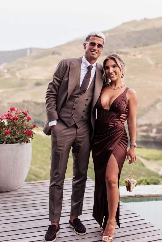 Joao Cancelo y Daniela Machado IG2