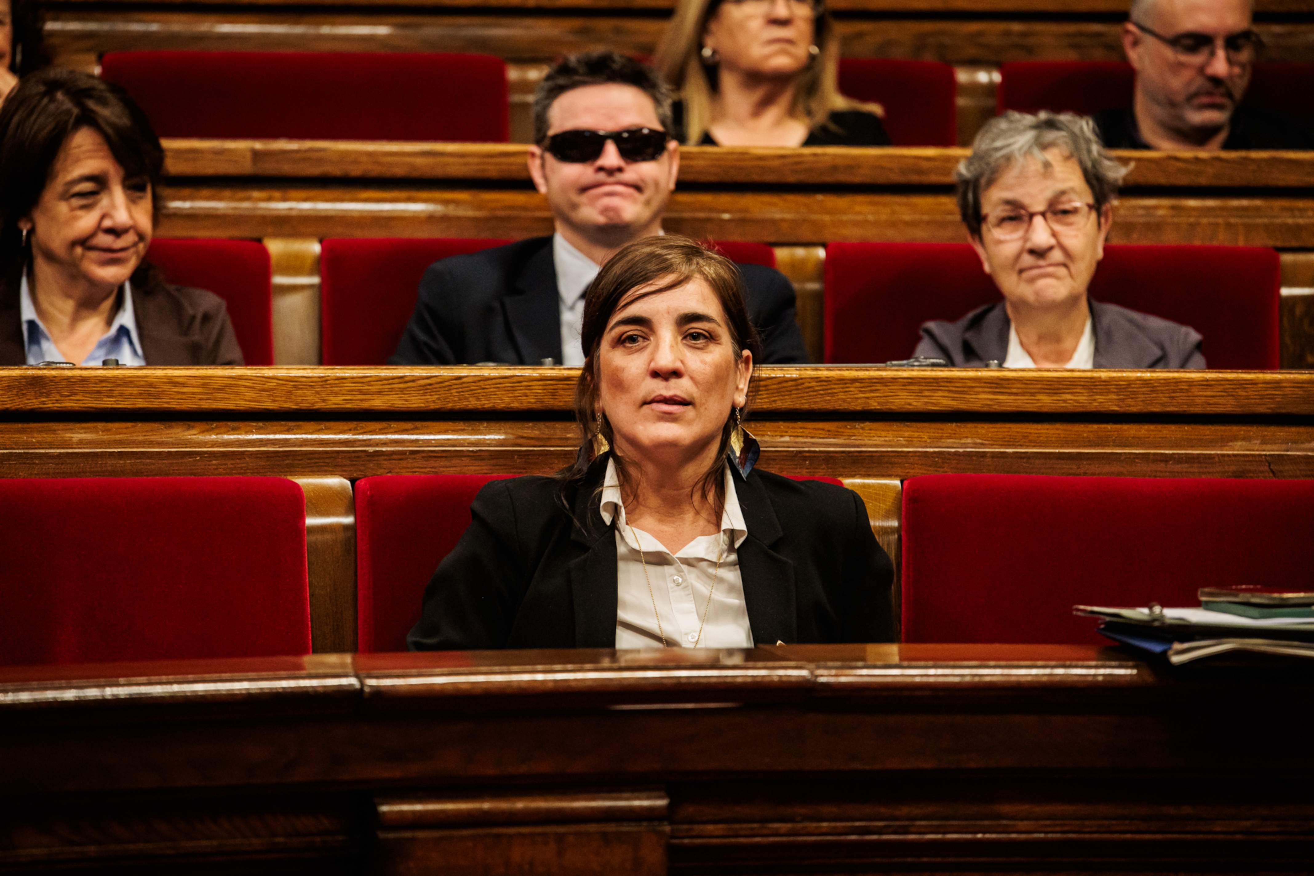 Duríssima enganxada de Junts amb la consellera d'Universitats: l'acusa d'usar el càrrec en benefici propi