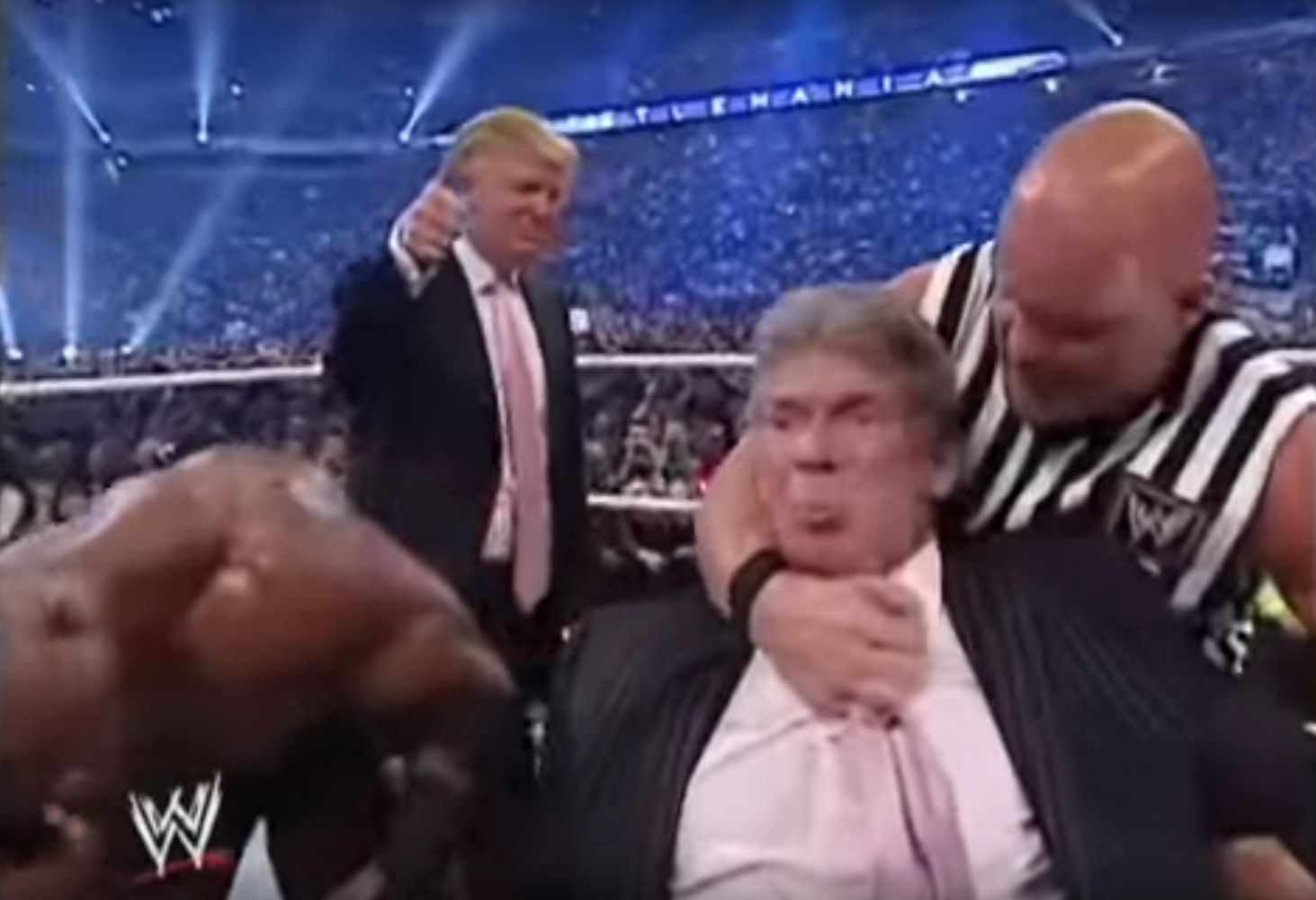 La lucha libre y el show más agresivo de Donald Trump