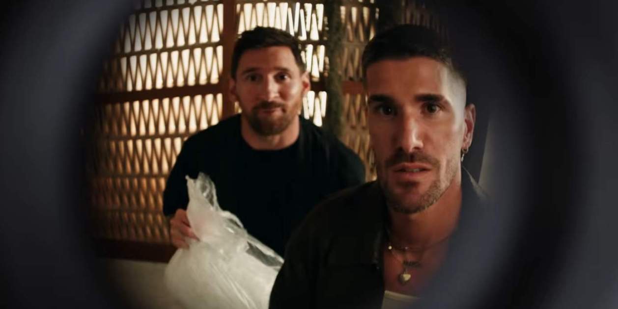 Leo Messi amb Rodrigo de Paul al videoclip 'Dos amantes' de Tini   YouTUbe