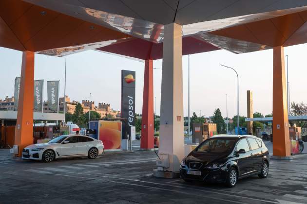 156072 Estació de Servei Las Tablas 013