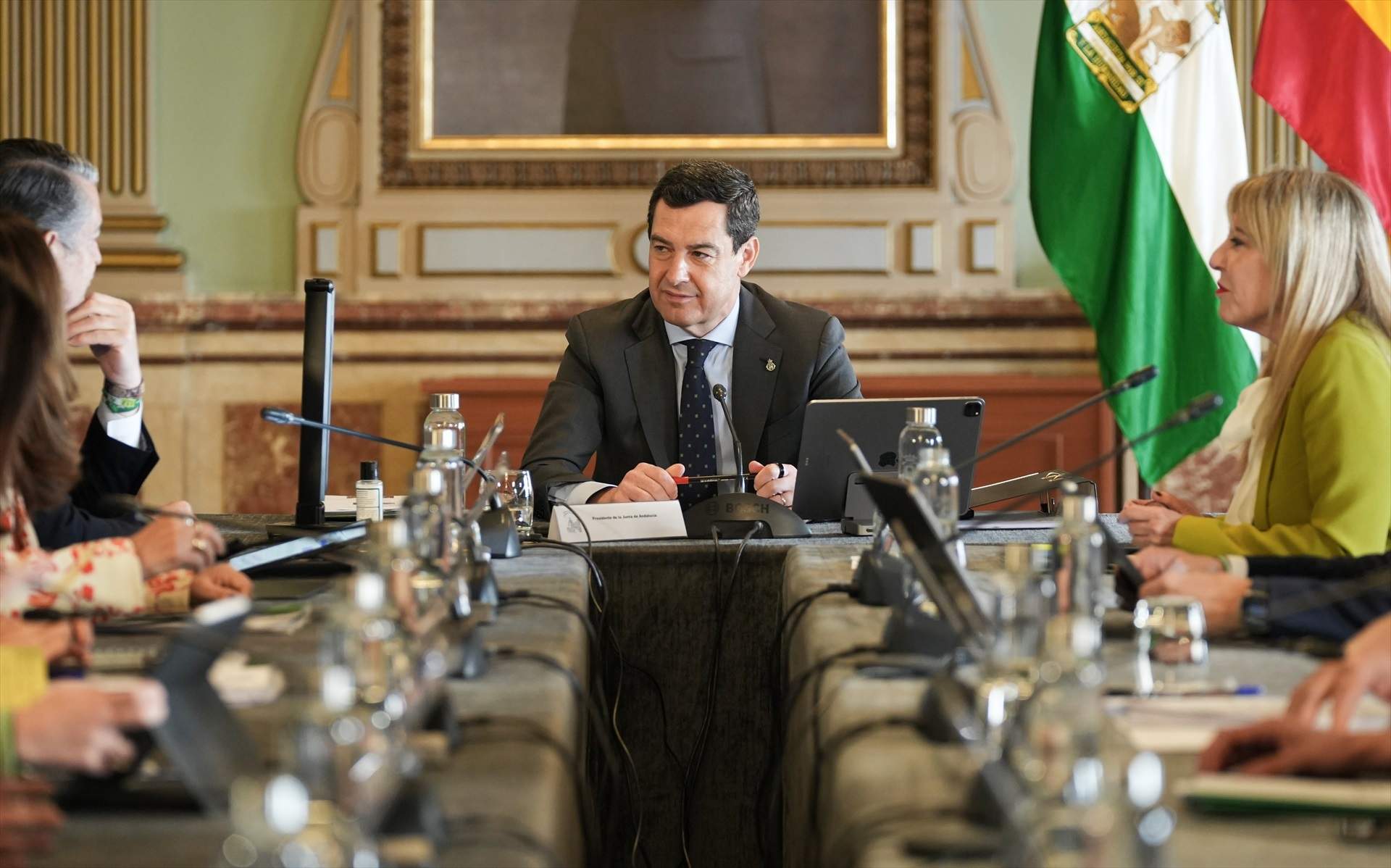 Moreno convoca eleccions a Andalusia el pròxim 17 de maig