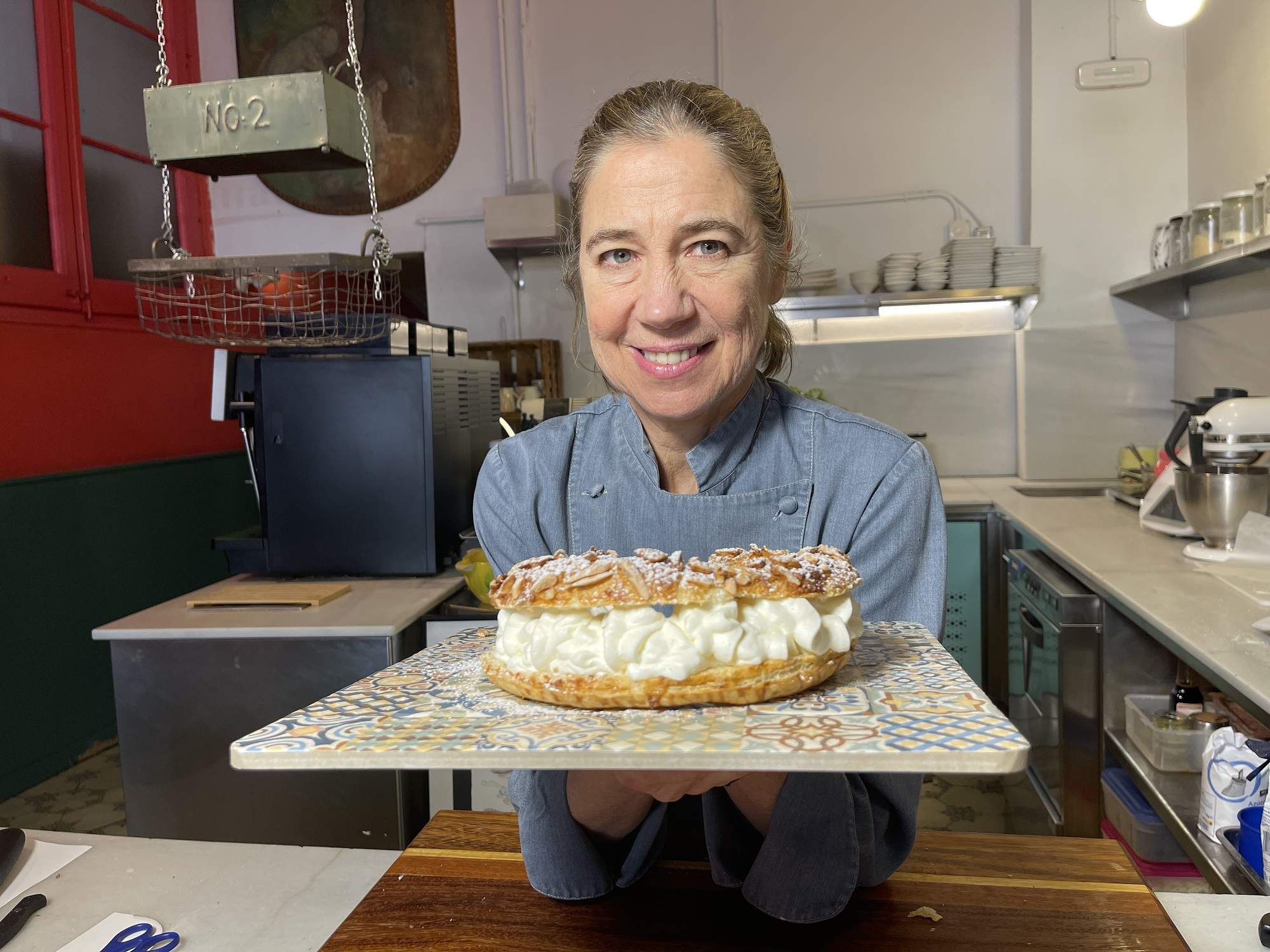 Cómo hacer un roscón de nata casero delicioso: el paso a paso de Ada Parellada