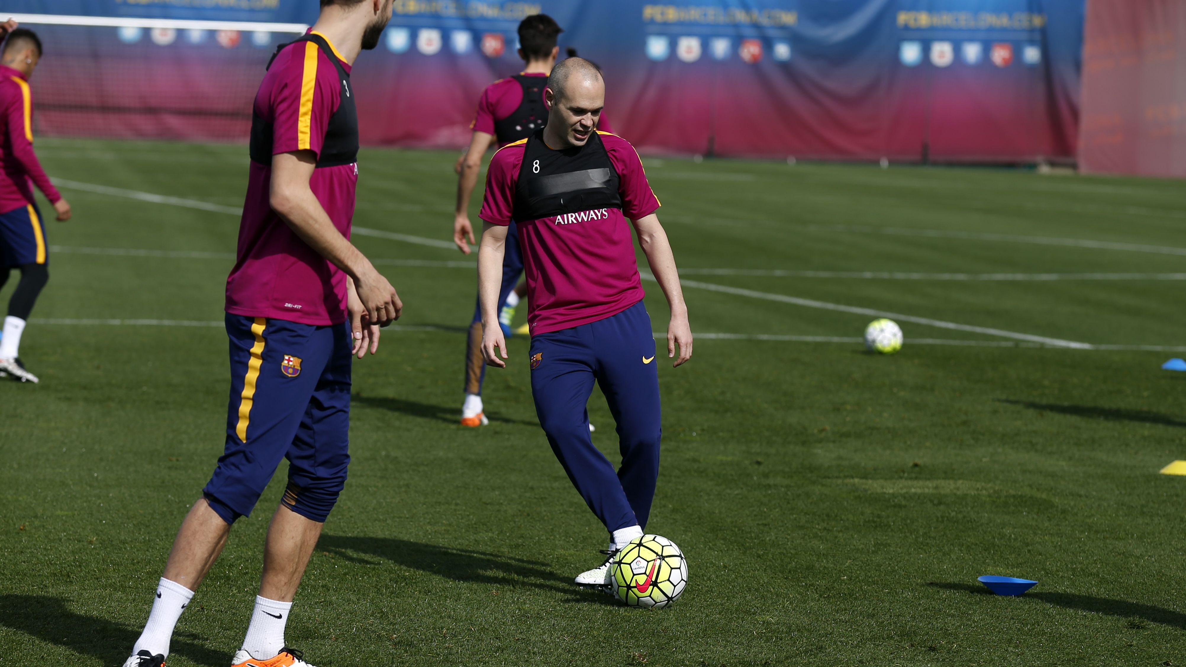 Iniesta: “El clásico es una final más”