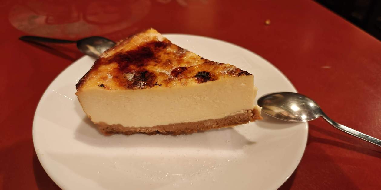 Pastel de Queso de Crema Catalana - Double Bière Pastel de Queso de Crema Catalana - Double Bière