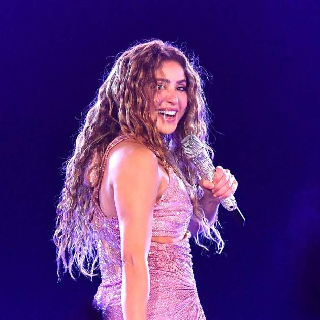 Shakira Gtres (2) Shakira Gtres (2)