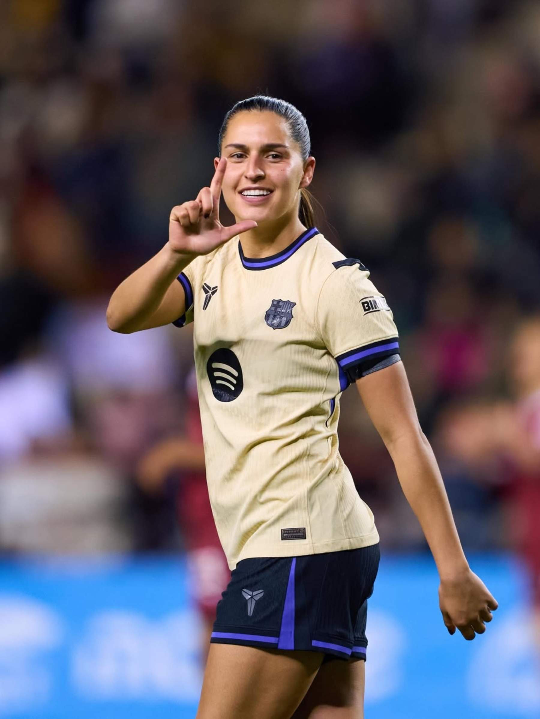 Moment brutal de Kika Nazareth abans del Clàssic, enxampada per les càmeres de TV3: 