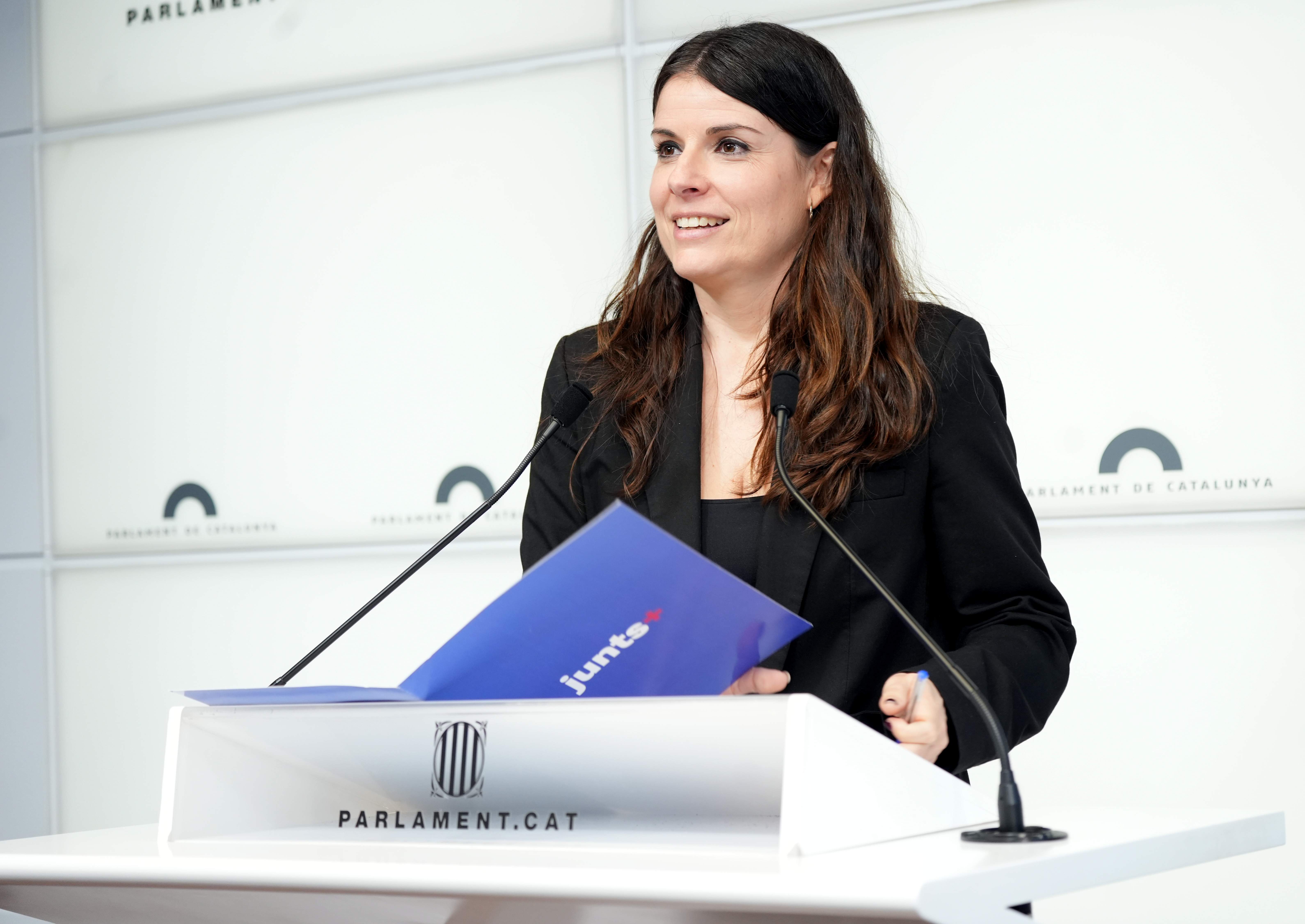 Junts demana a Illa, Dalmau i Vila què faran davant l’ordre del TSJC sobre el català a l'escola