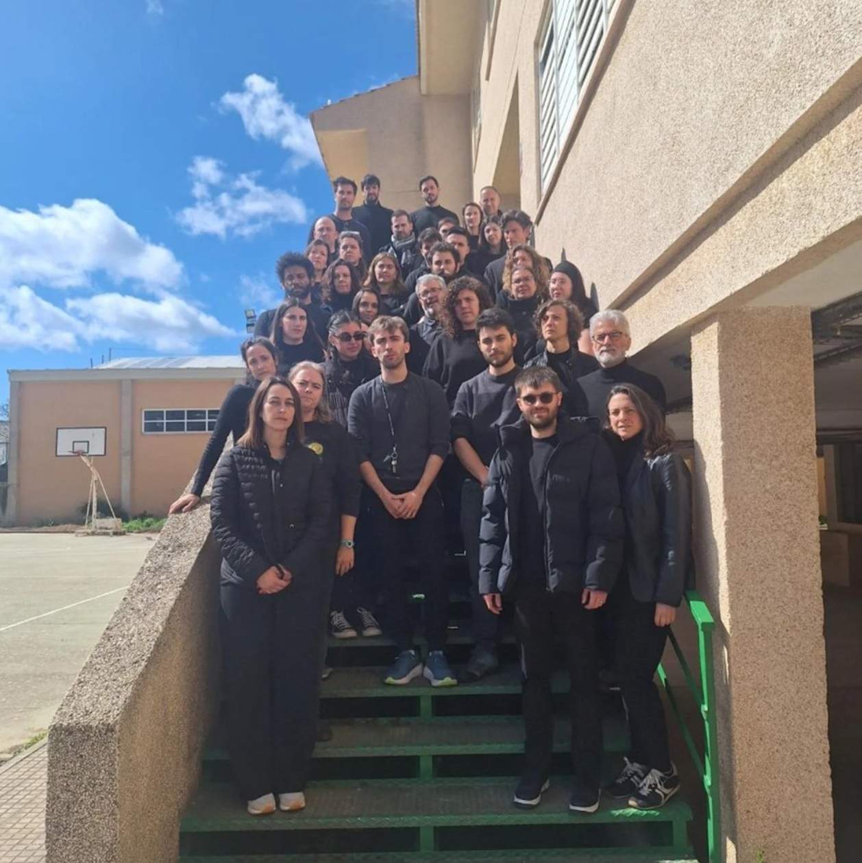 Un professor d'un institut d'Andratx pateix un atac homòfob amb insults i burles en un xat en línia