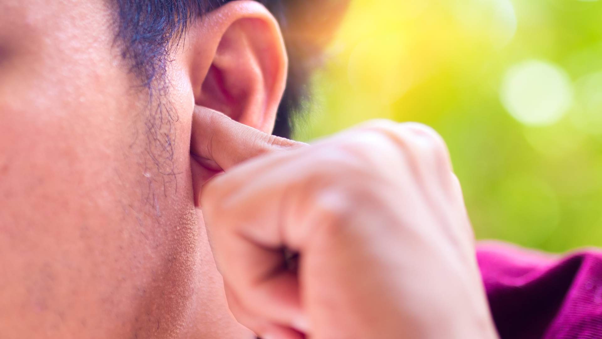 Vergonya a Cornellà, però hi ha portades que fan orelles de marxant