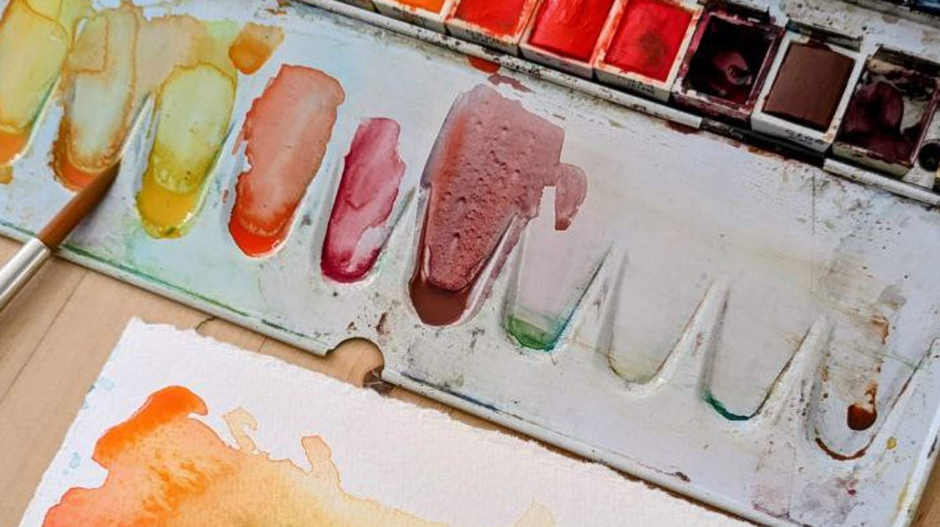 Taller de decoración artística de puntos de libro, A cargo de Montse Rubio