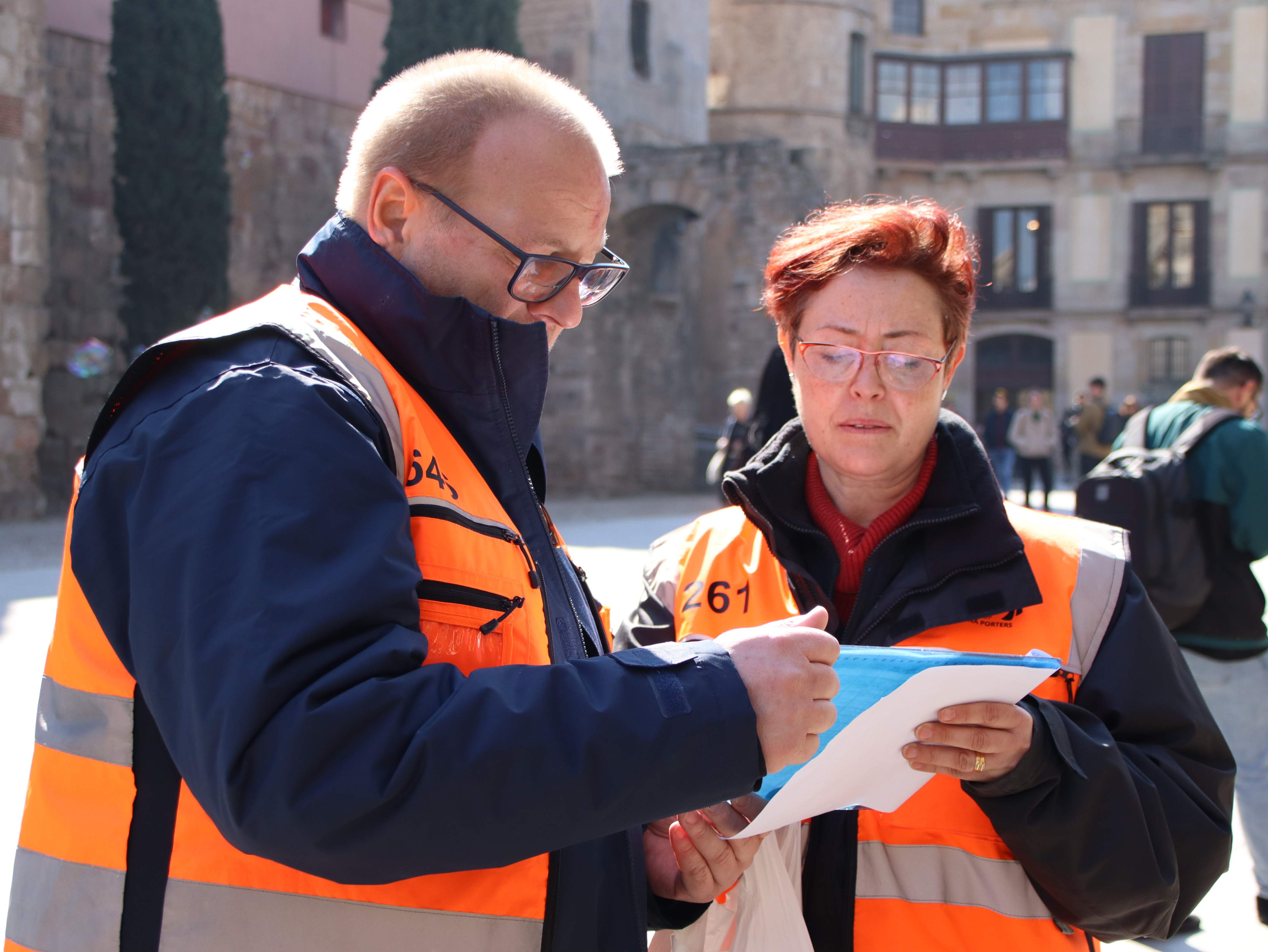Barcelona dobla el número de agentes cívicos con un refuerzo específico en zonas de masificación turística
