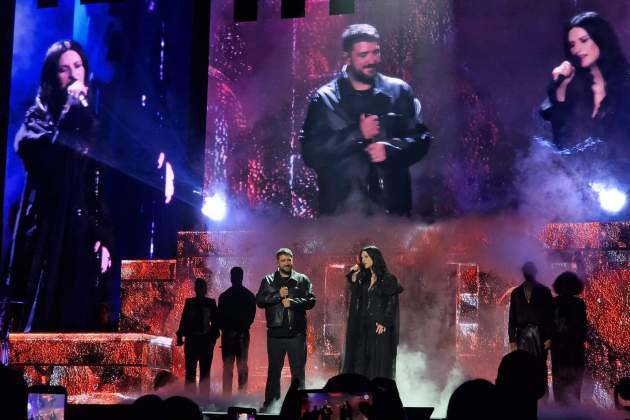 antonio orozco pausini barcelona anna sole sans