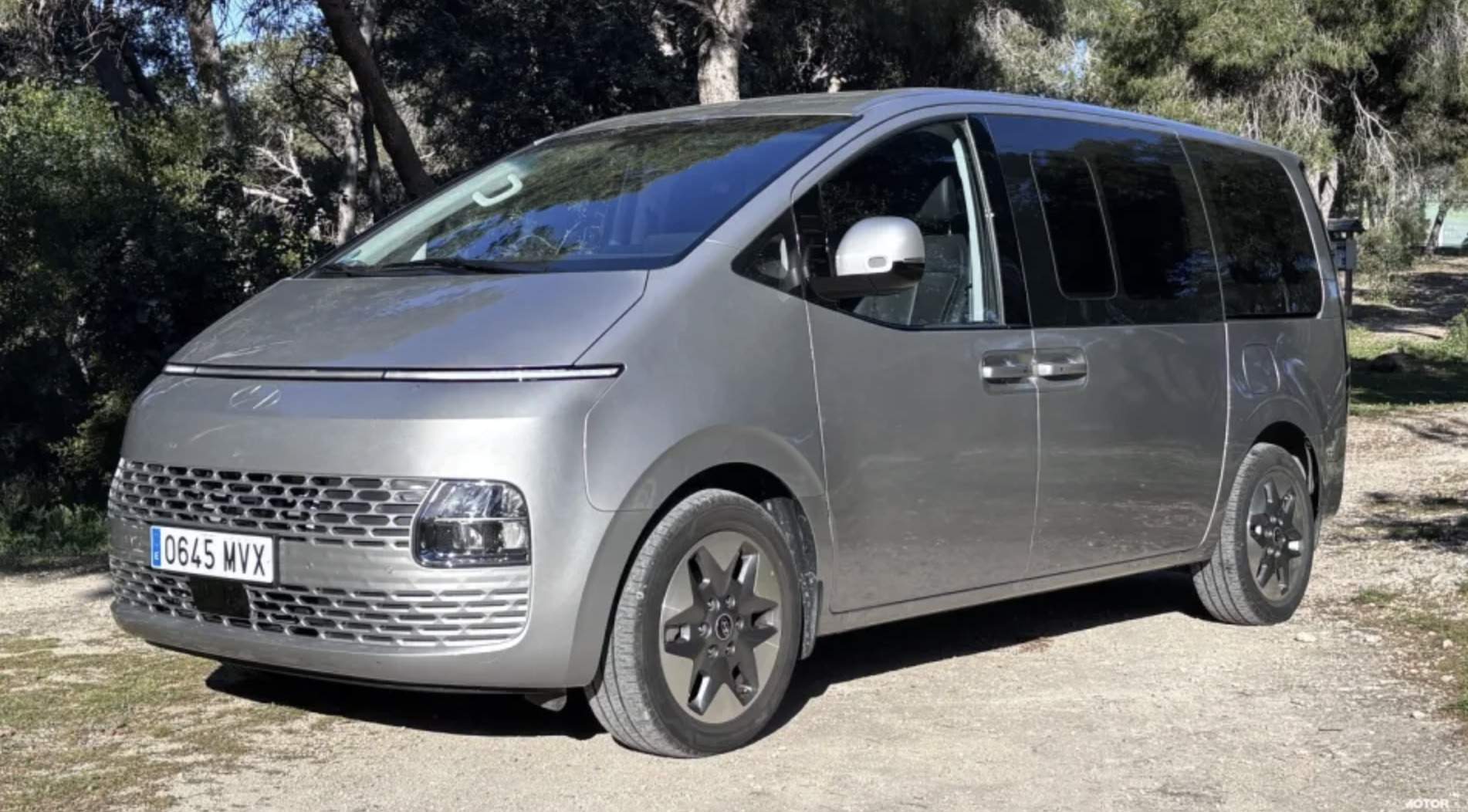 Hyundai ha creado la limusina perfecta para llevar de acampada toda la familia: es eléctrica