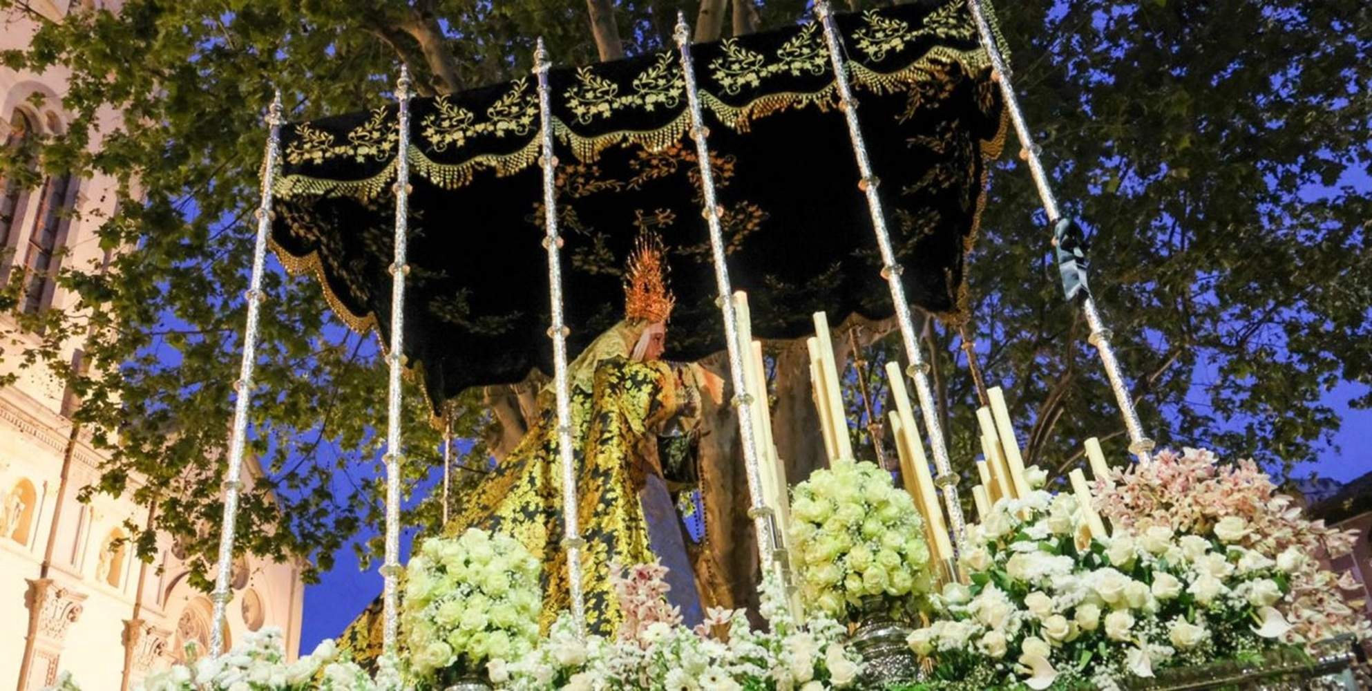 Indignación después de que el himno de España sonara en tres ocasiones en la Processó General de Mataró