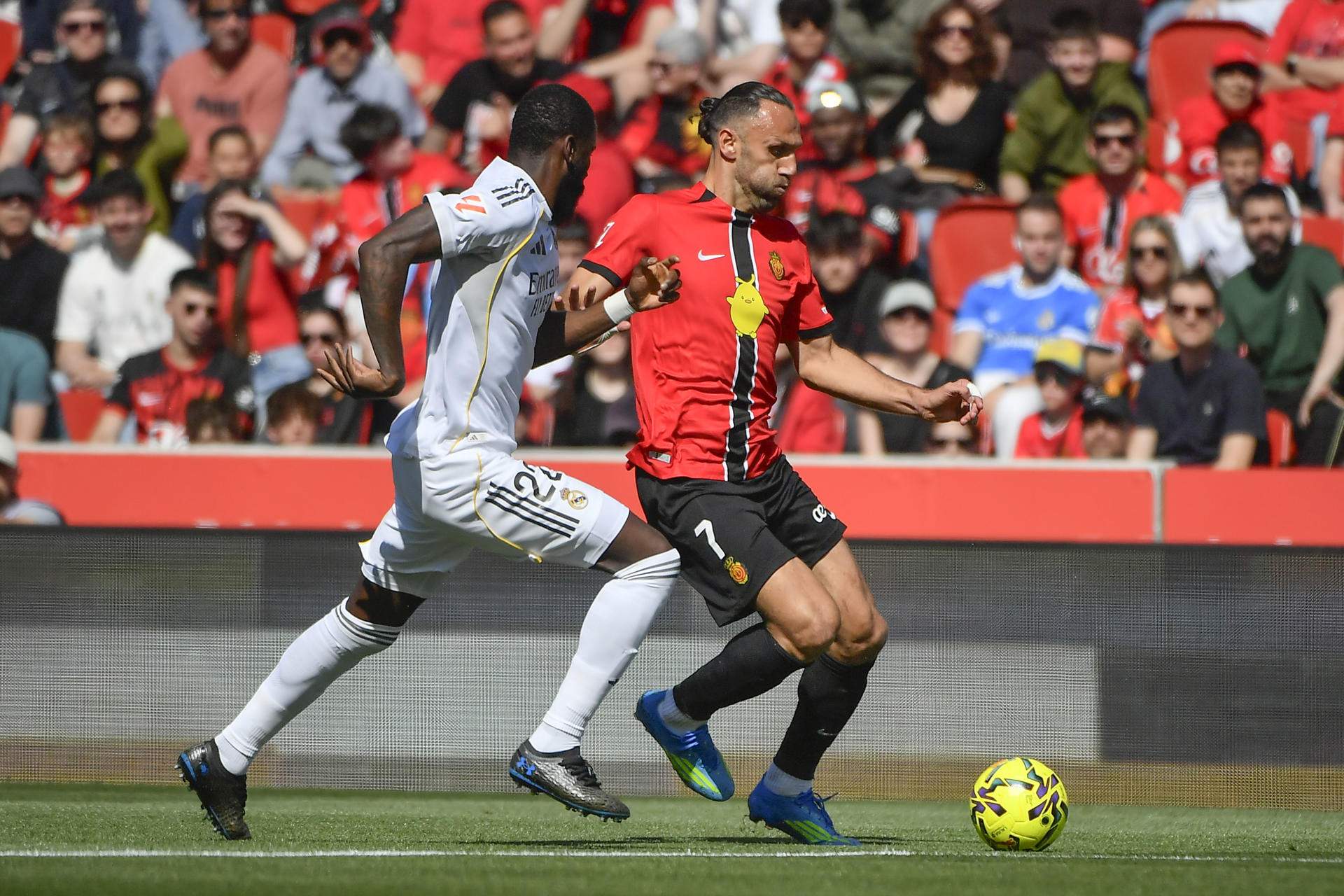 El sorprenent relleu de Rüdiger (18 anys i 1.91 metres d'altura), dues reunions a Alemanya amb 35 milions