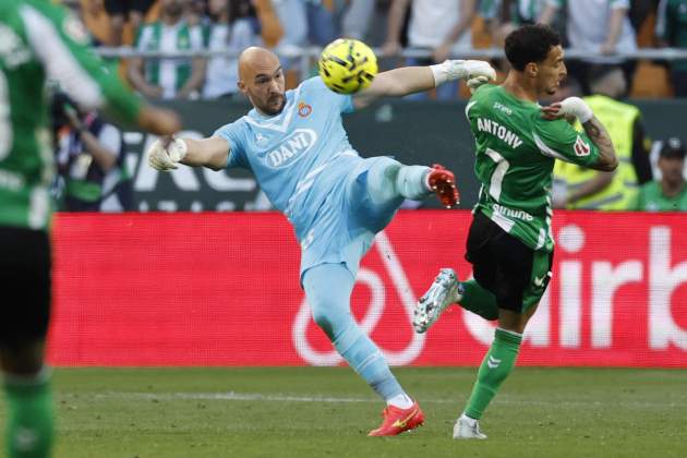 Dmitrovic Betis Espanyol / Foto: EFE