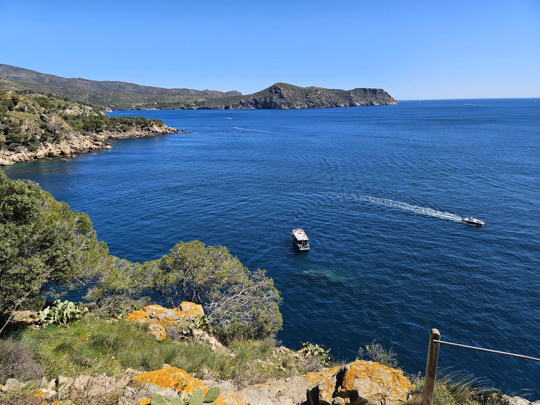 ¿Cuándo bajarán las temperaturas? Catalunya vivirá una semana con regusto estival y polvo sahariano