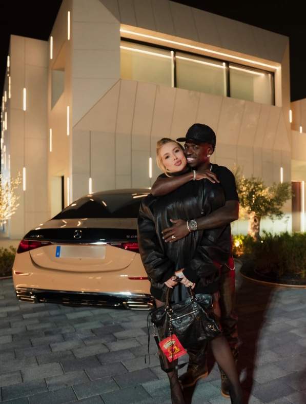 Virginia Fonseca i Vinicius IG2