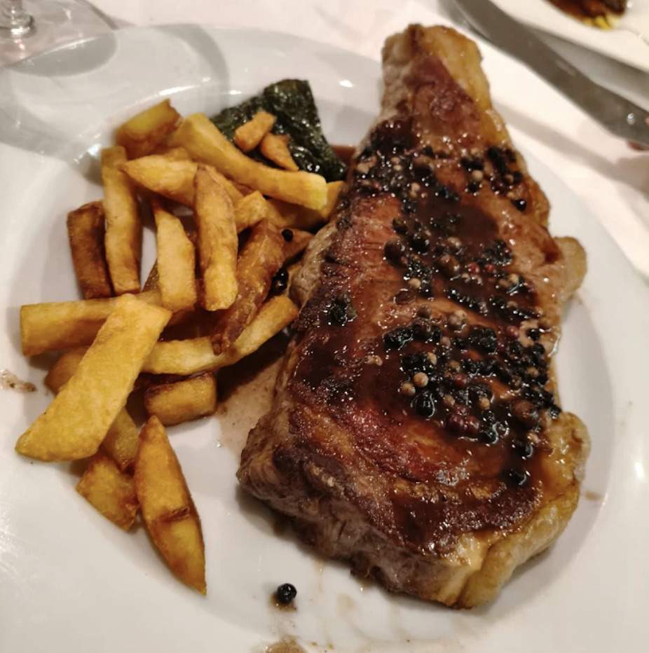 El restaurante favorito de Aitana Ocaña está en el pueblo de sus padres y está lleno de sabor tradicional